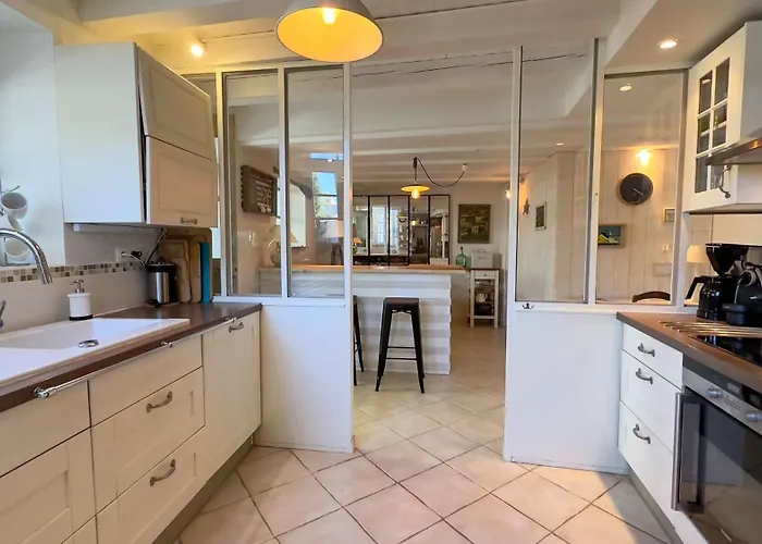 Charmante Dans Le Centre Village * Ars-en-Ré