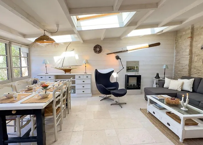 Charmante Dans Le Centre Village Villa *