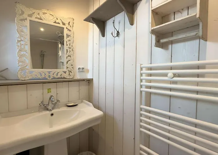 Charmante Dans Le Centre Village * Ars-en-Ré