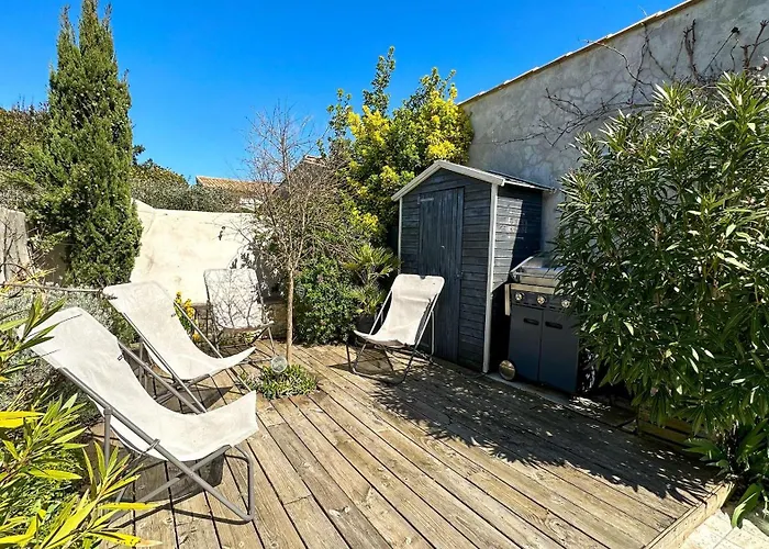 Charmante Dans Le Centre Village * Ars-en-Ré